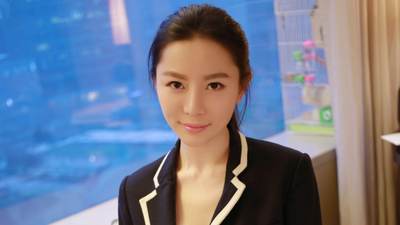 金银大跳水：黄金跌破4400美元/盎司 白银跌幅超2%